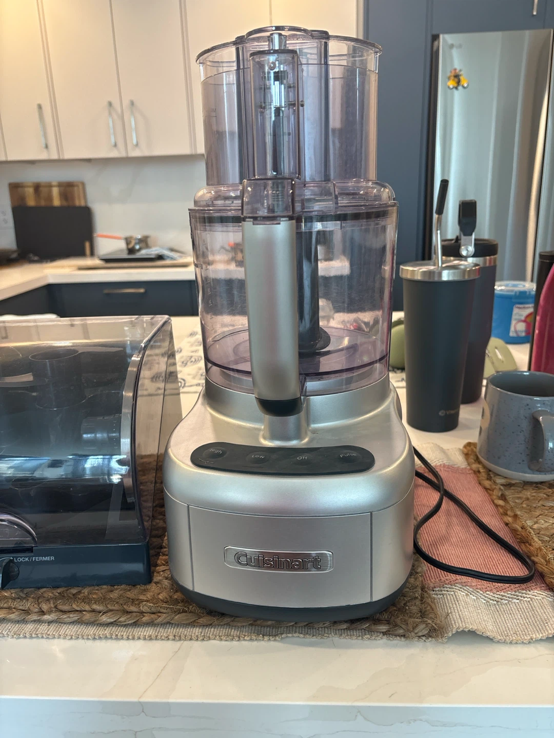 Thrifty  Cuisinart Elemental 11-Cup Food Processor (Model FP-11C - photo 2