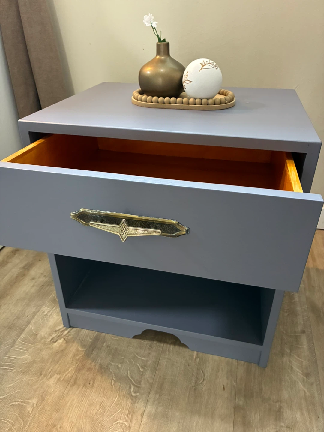 Bedside table - photo 4