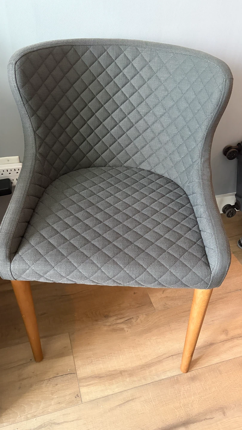 Structube upholstered chair