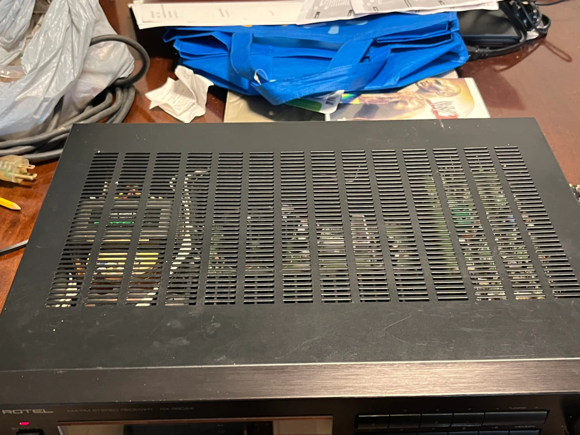Rotel RX-950AX AM/FM Stereo Receiver - photo 2