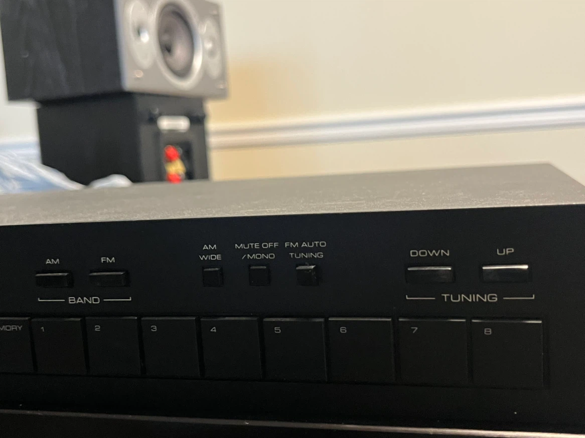 Rotel RT-850 AM/FM Stereo Tuner - photo 4