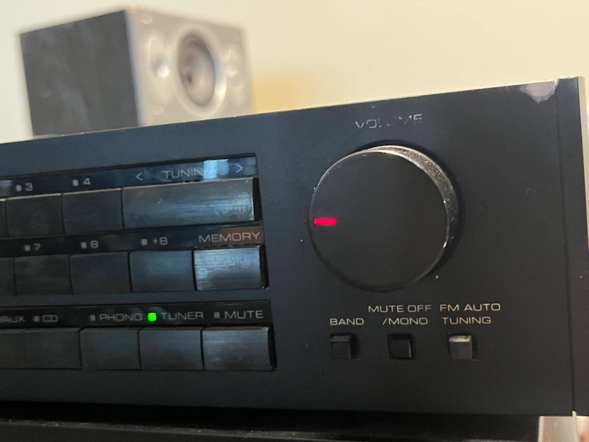 Rotel AM/FM Stereo Tuner Preamplifier RTC-850 - photo 5
