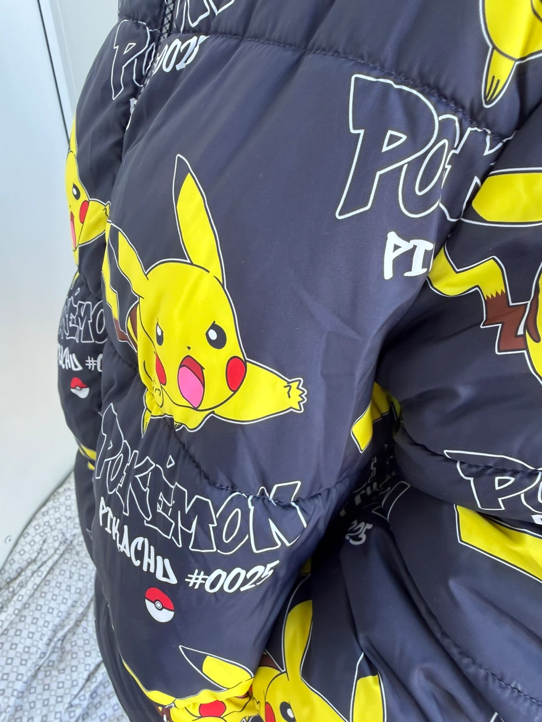H&M Pokémon Pikachu Puffer Jacket - photo 2
