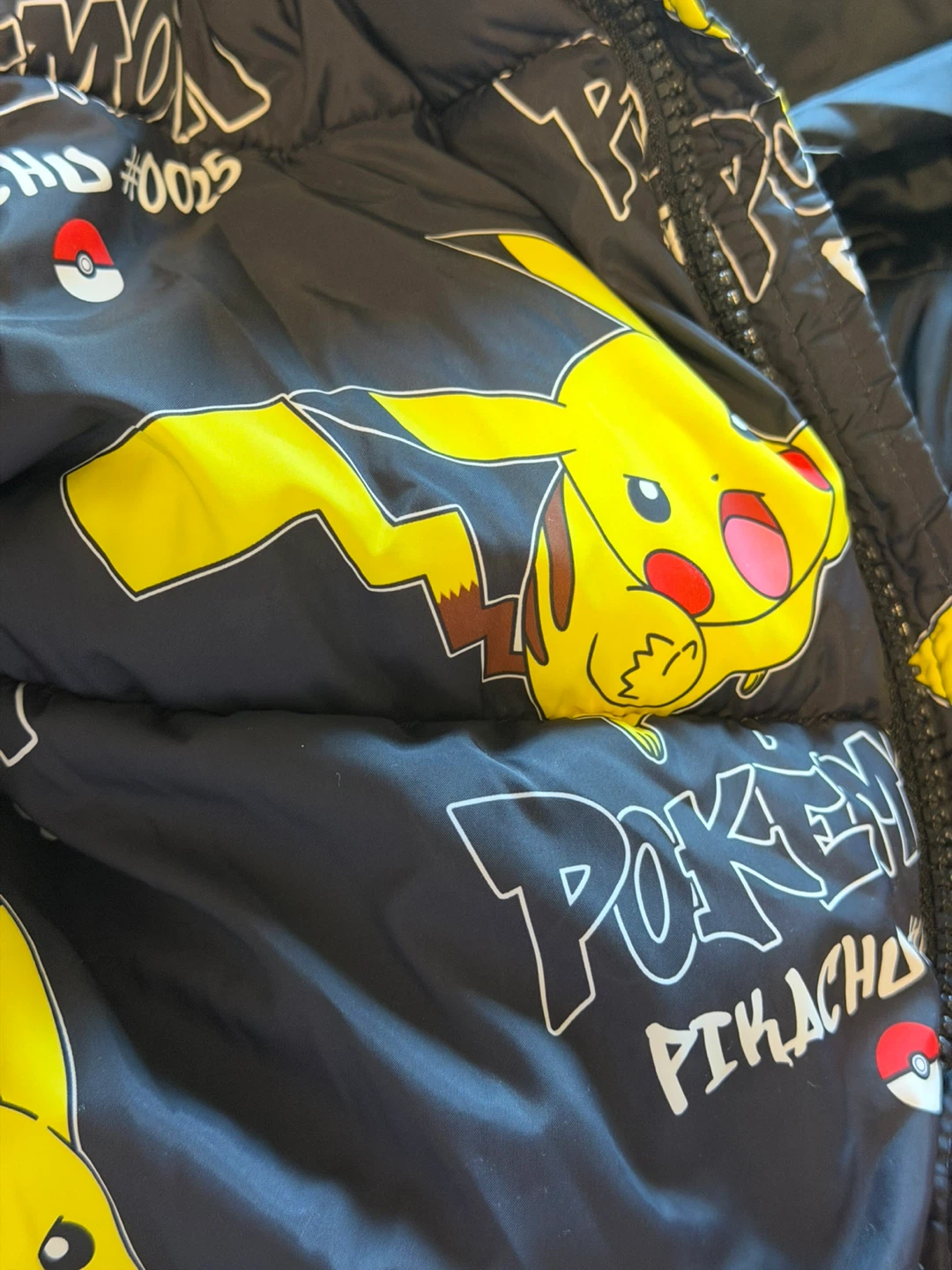 H&M Pokémon Pikachu Puffer Jacket - photo 5
