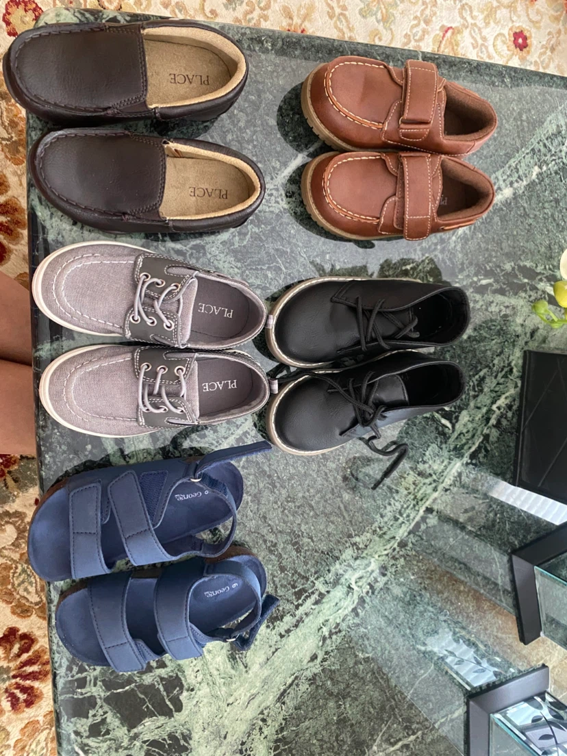 BRAND new size 8 boys/toddler shoes