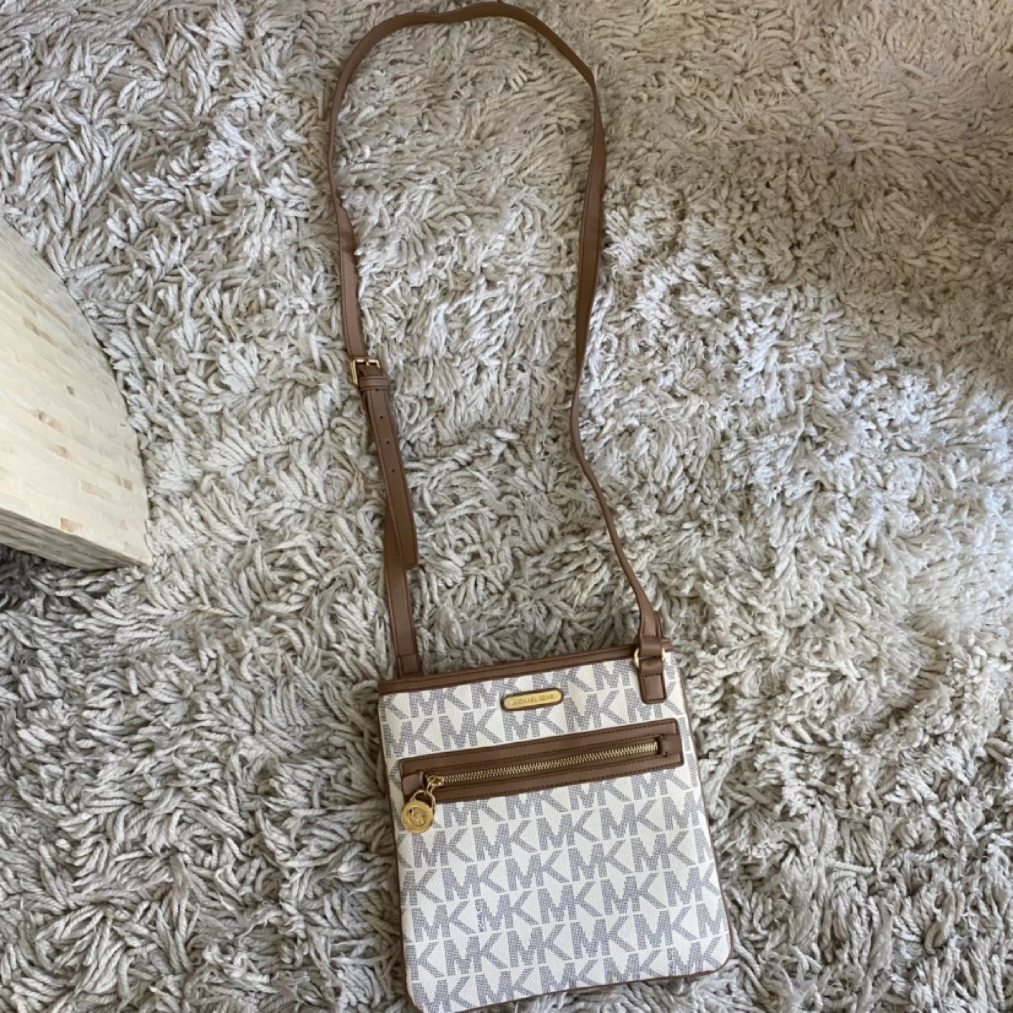 Michael Kors Crossbody Bag - photo 3