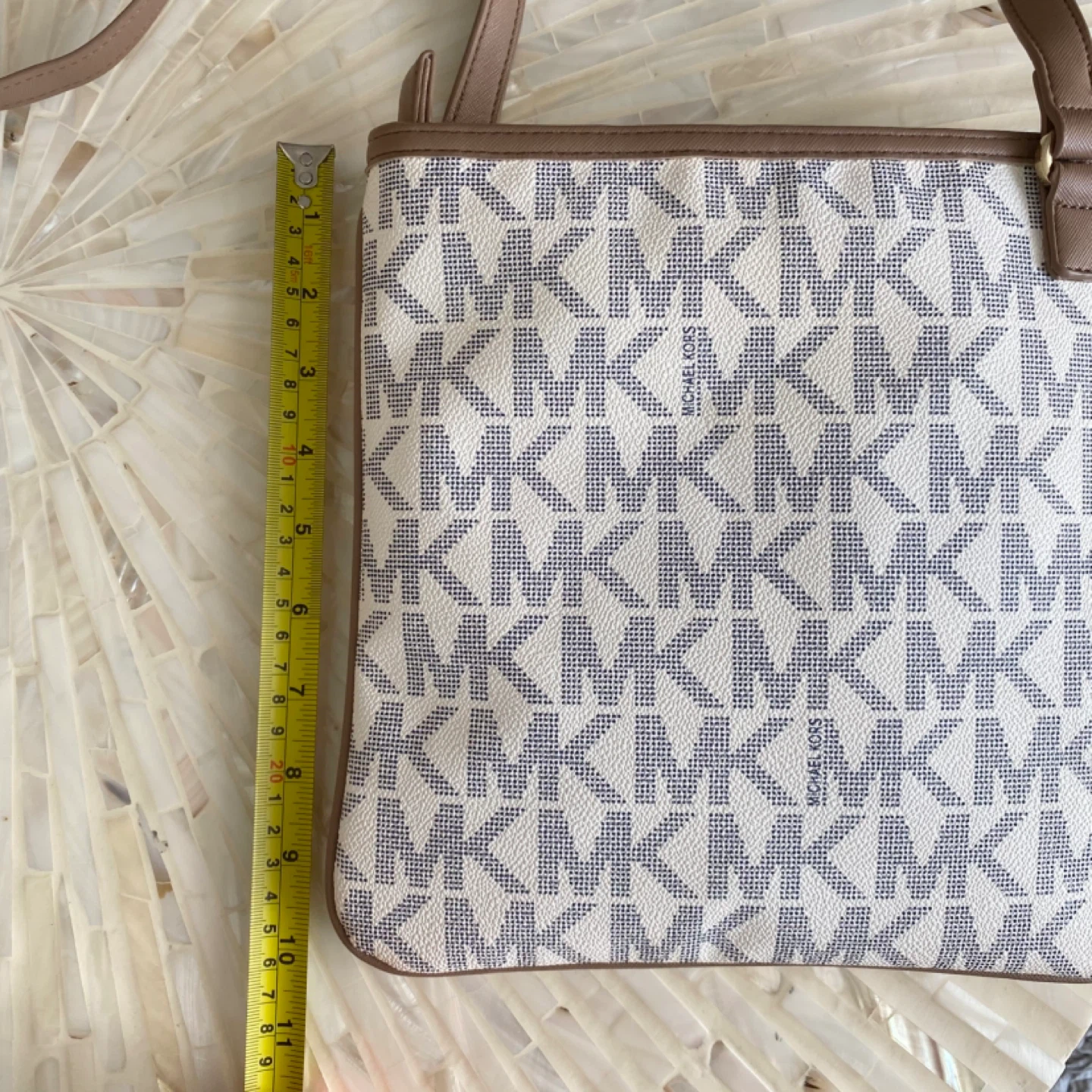 Michael Kors Crossbody Bag - photo 4