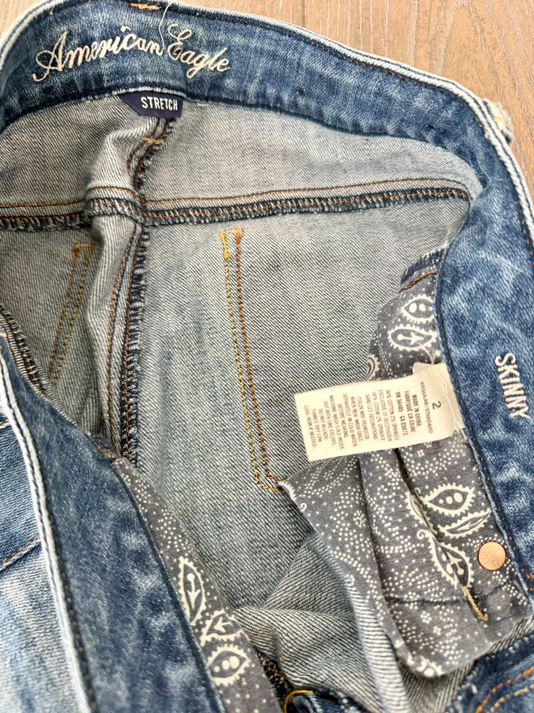 Two pairs of American Eagle jeans, size 2 bundle - photo 3