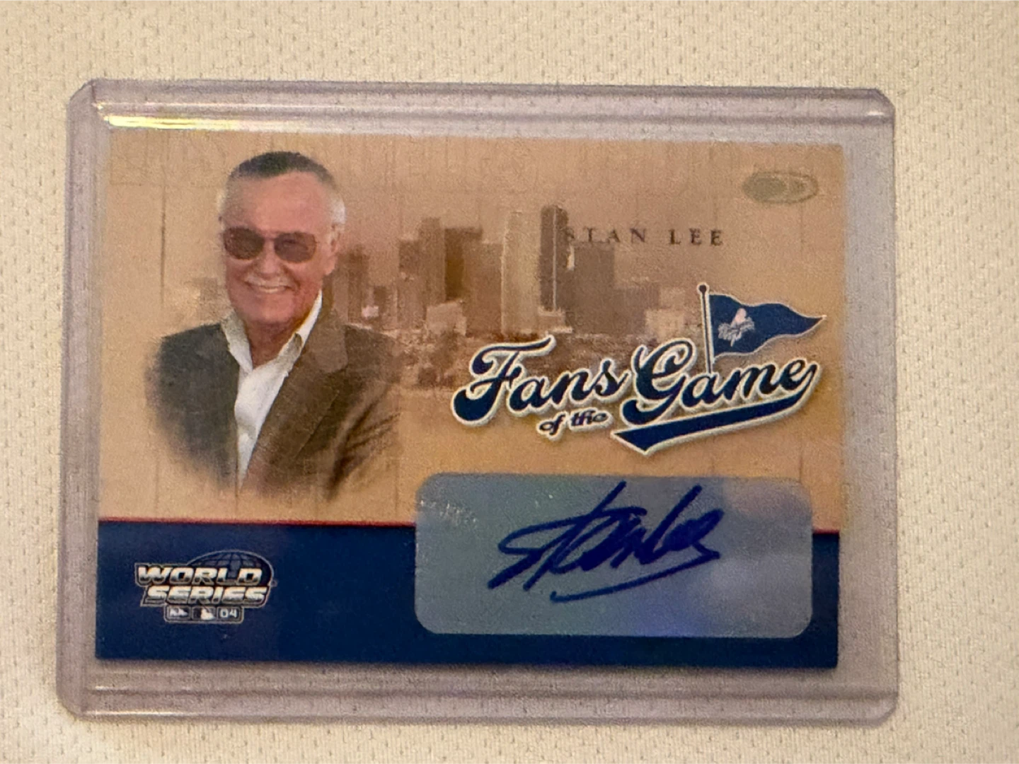 2004 Donruss Fans of the Game Stan Lee Autograph Card
