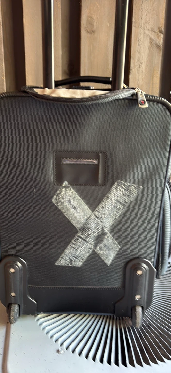 Carry on suitcase - photo 4