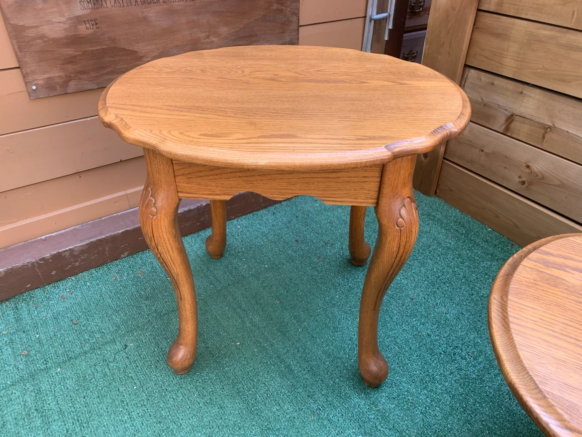 Coffee and end table - photo 2