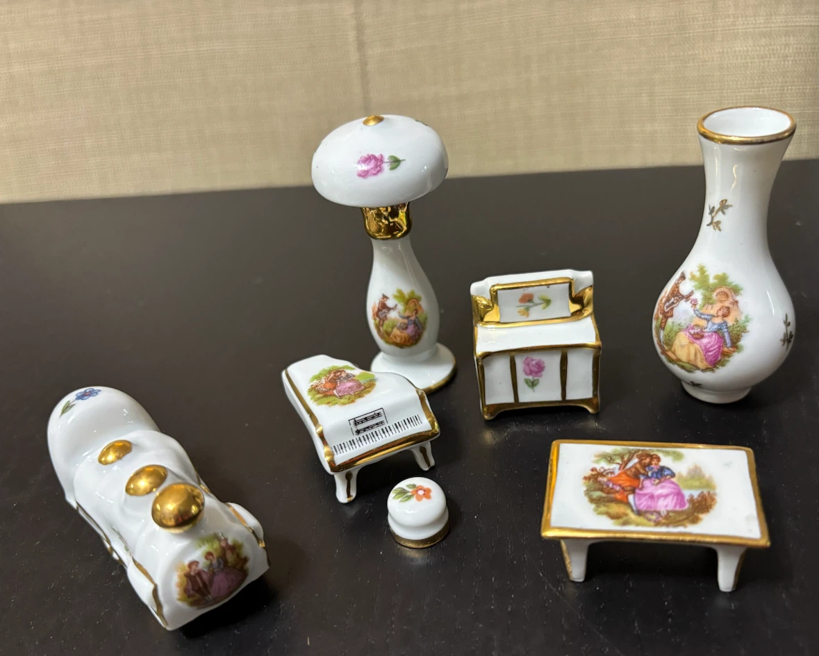 Set of 6 Limoges Porcelain Miniatures - photo 4