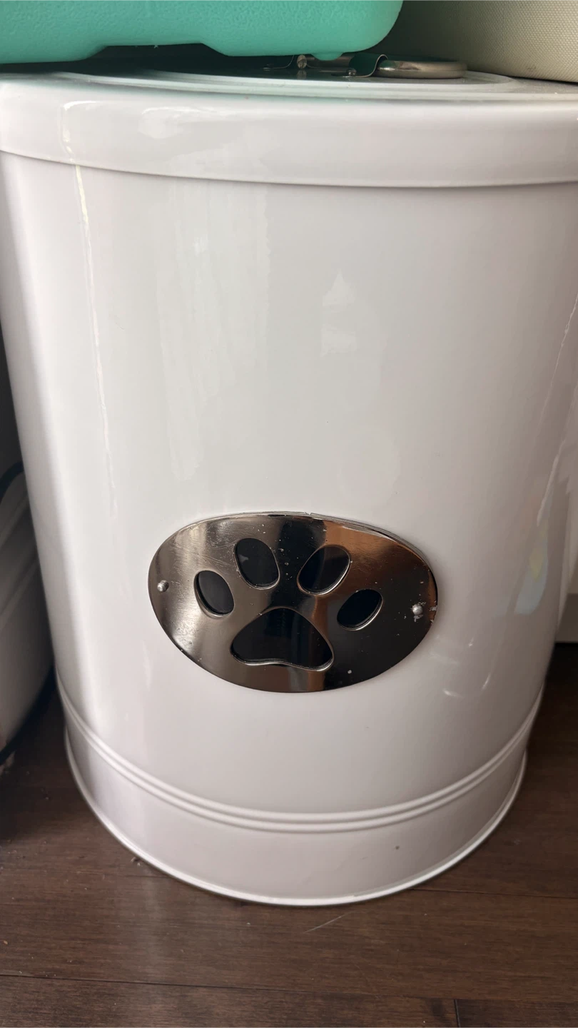 White Metal Pet Food Storage Bin