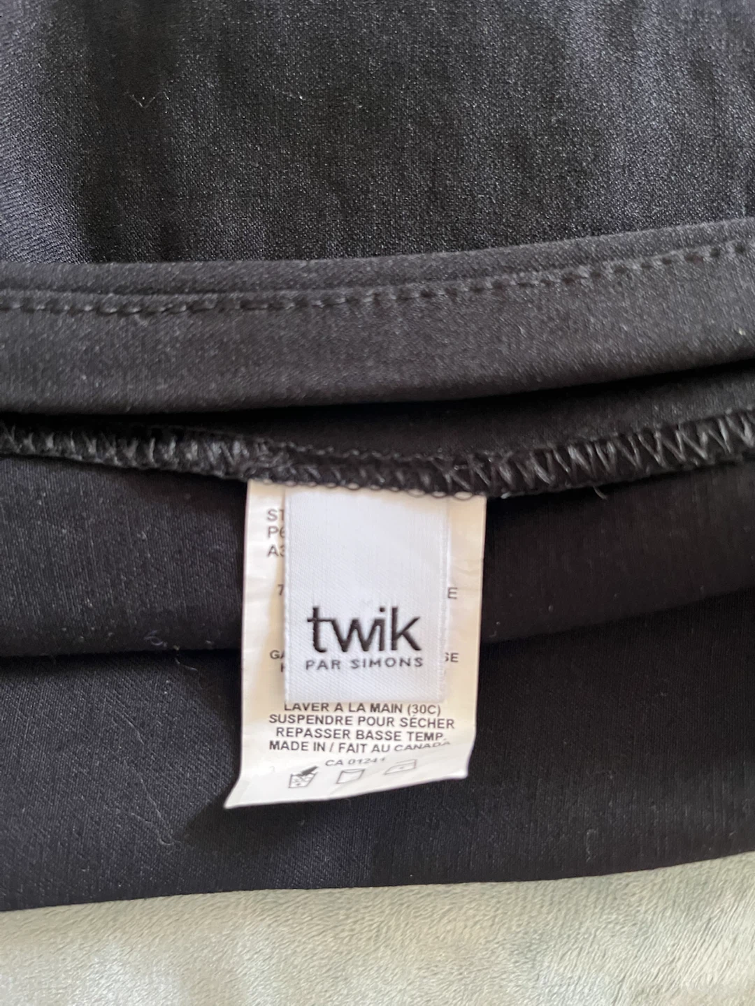 Simons Black Mini Skirt - photo 3