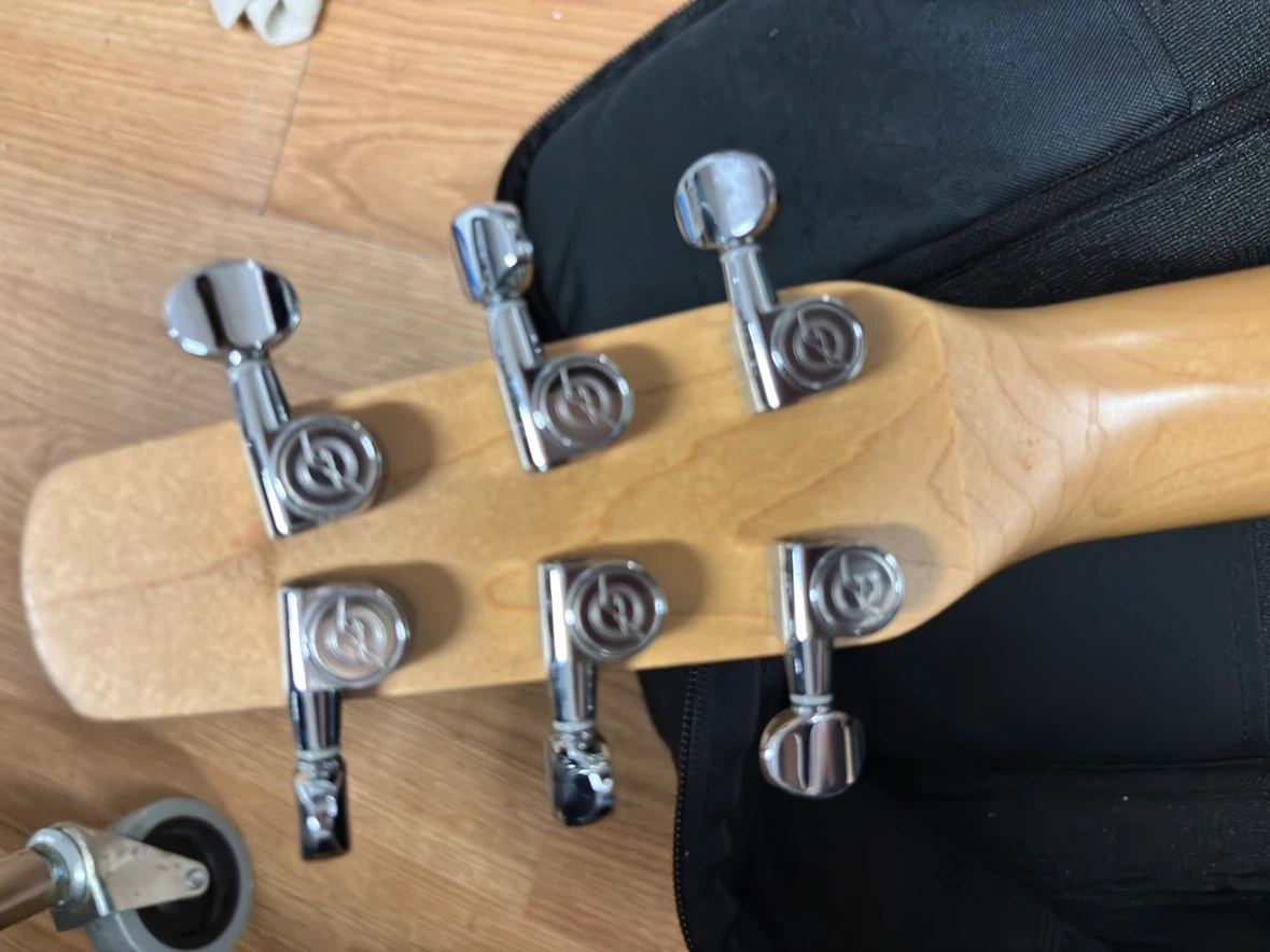 Seagull Acoustic Guitar with Fishman Isys Preamp - photo 4