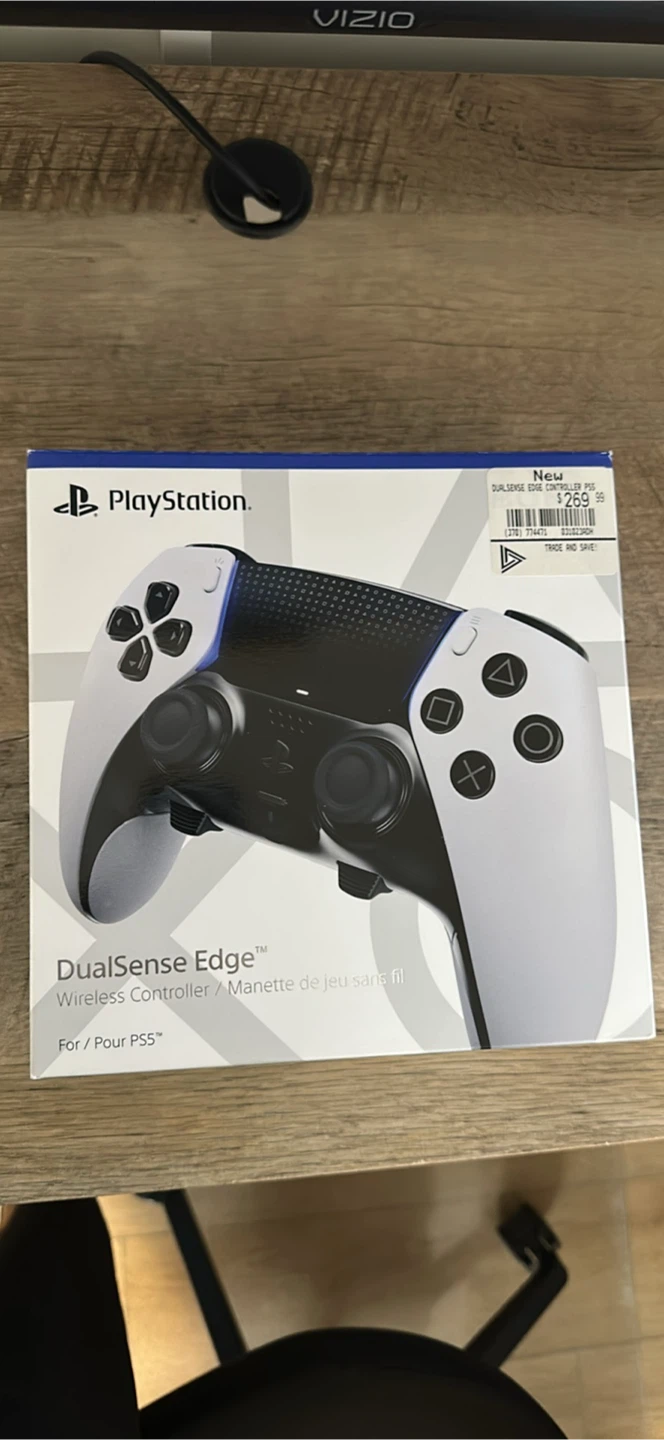 PS5 Dual Sense Edge controller