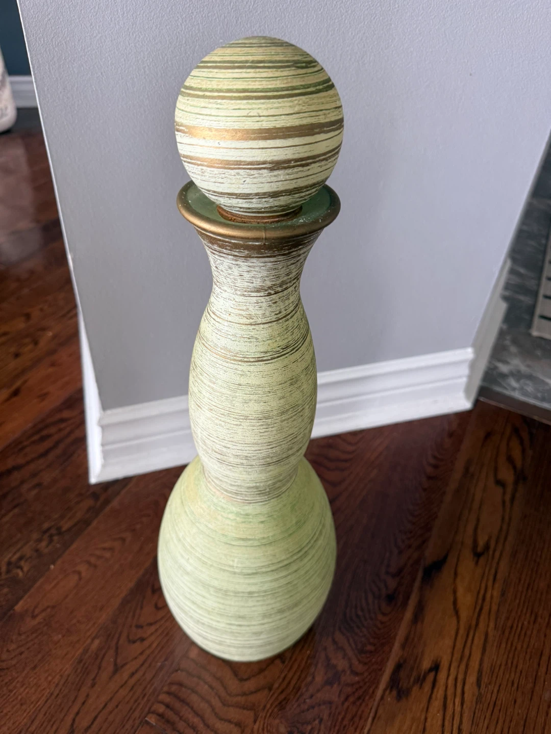 Vintage glass vase with glass stopper - photo 2