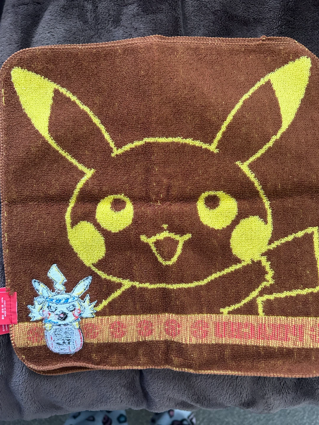 Set of 3 Pokémon Pikachu Hand Towels from Japan - photo 2