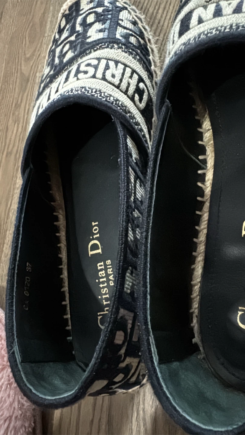 Authentic Christian Dior Oblique Espadrilles Size 37 - photo 4