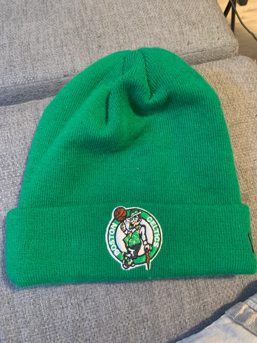 New Era Boston Celtics Knit Toque