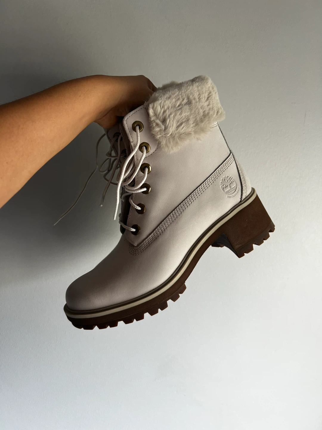 New - Timberland Kinsley Waterproof Boots (Size 8.5) - photo 3