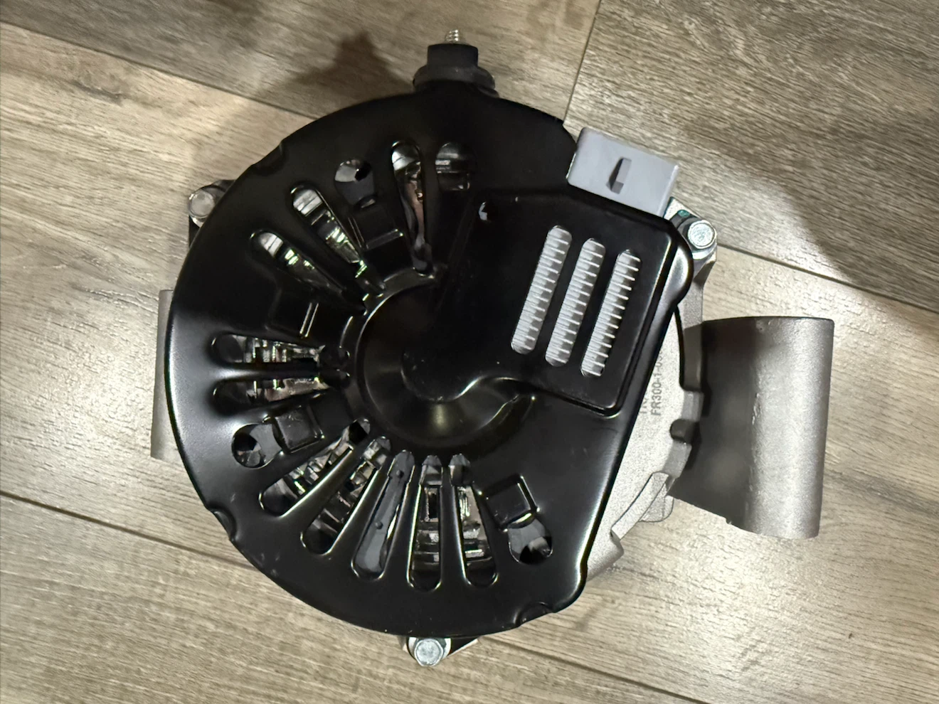 Alternator Ford (1996-2006), Mercury (1997-2001) - photo 2
