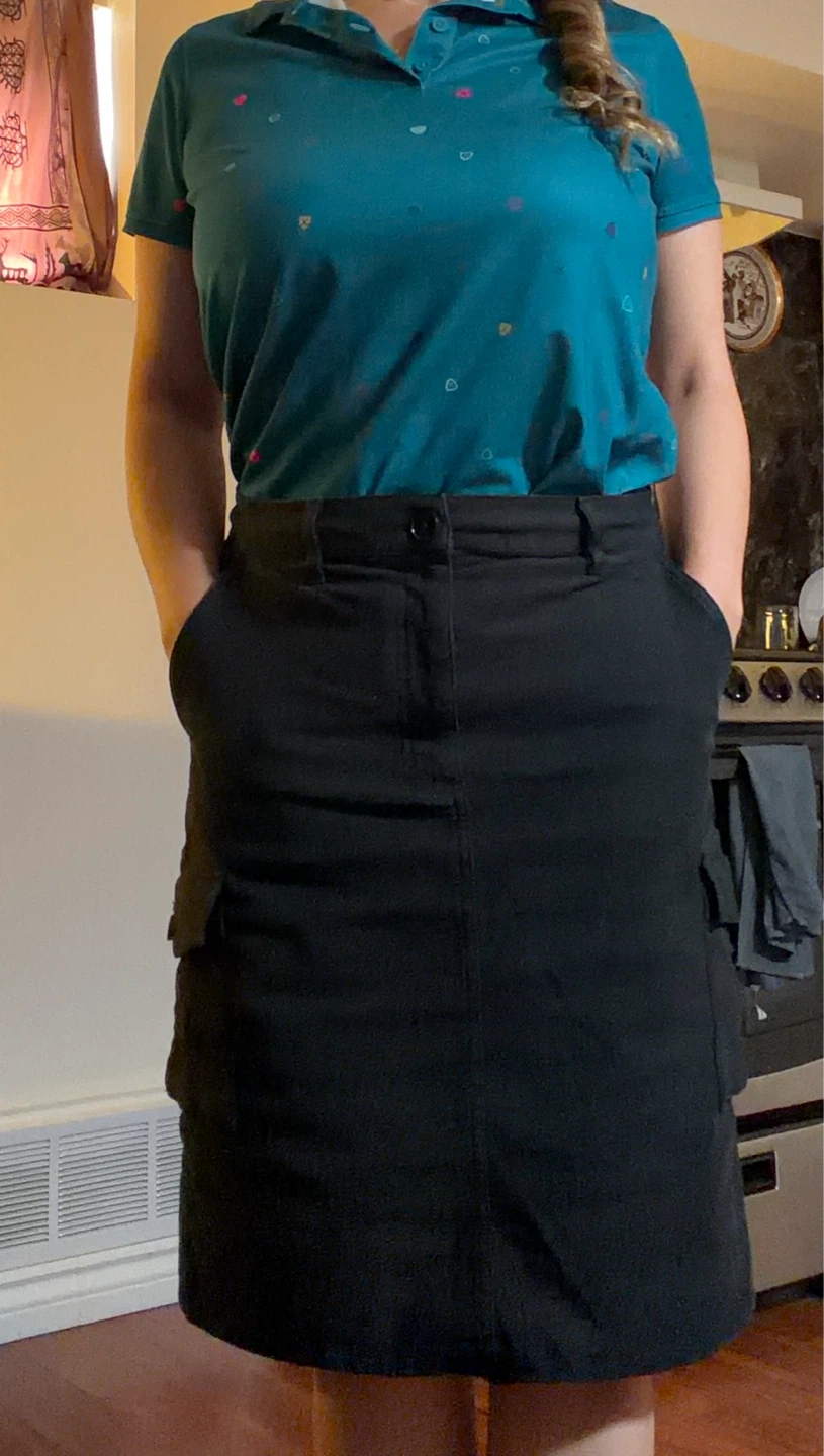 Aritzia Wilfred Free Black Cargo Skirt -(Fits M/L)
