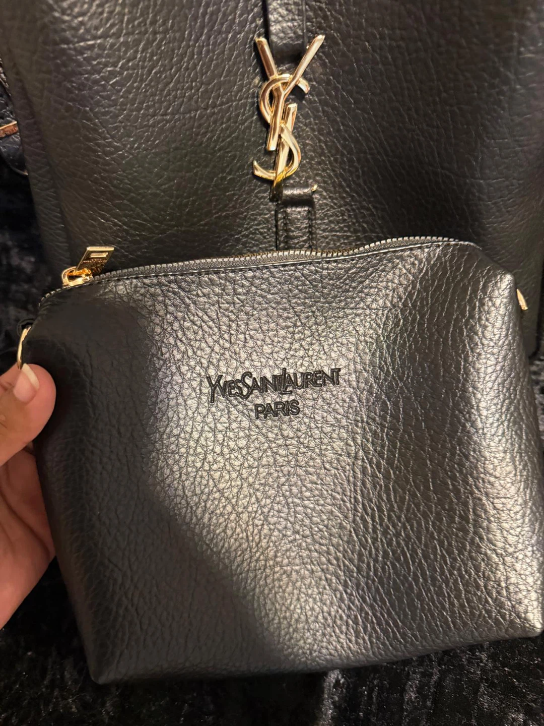 Saint Laurent Black Leather Bucket Bag - photo 3