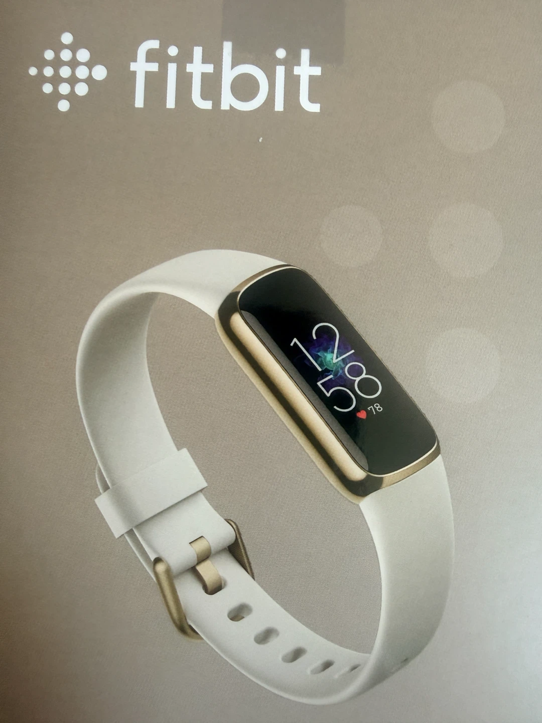 Fitbit Luxe fitness tracker