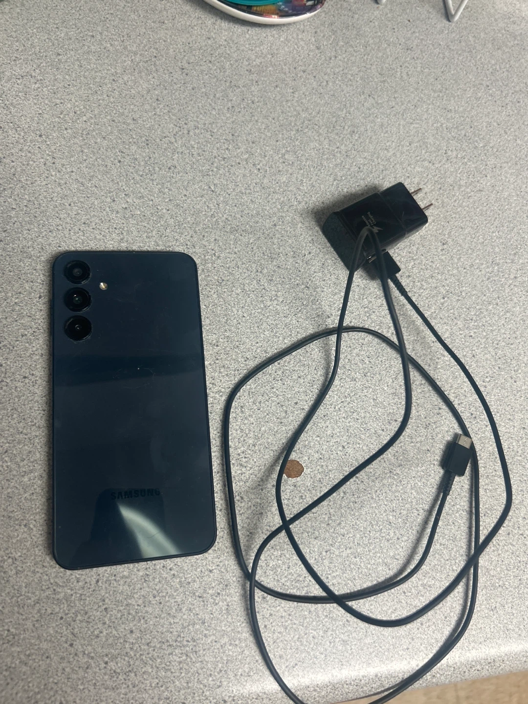 Samsung Smartphone with Charger - photo 2