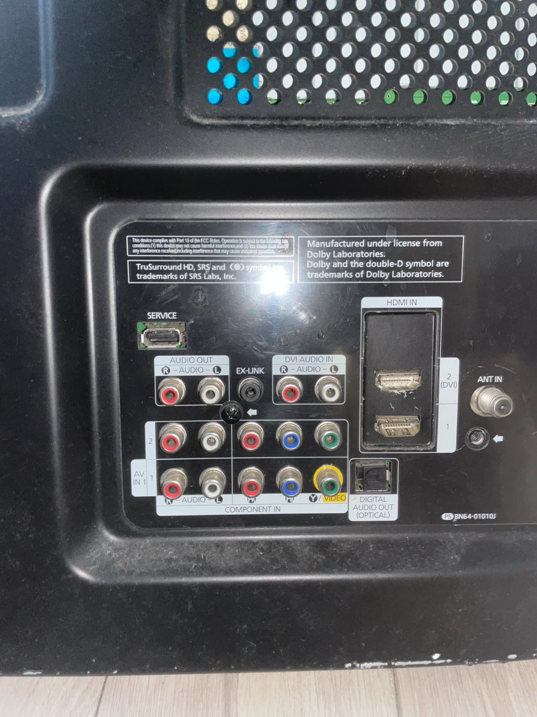 Samsung 40-inch LCD Television - photo 2