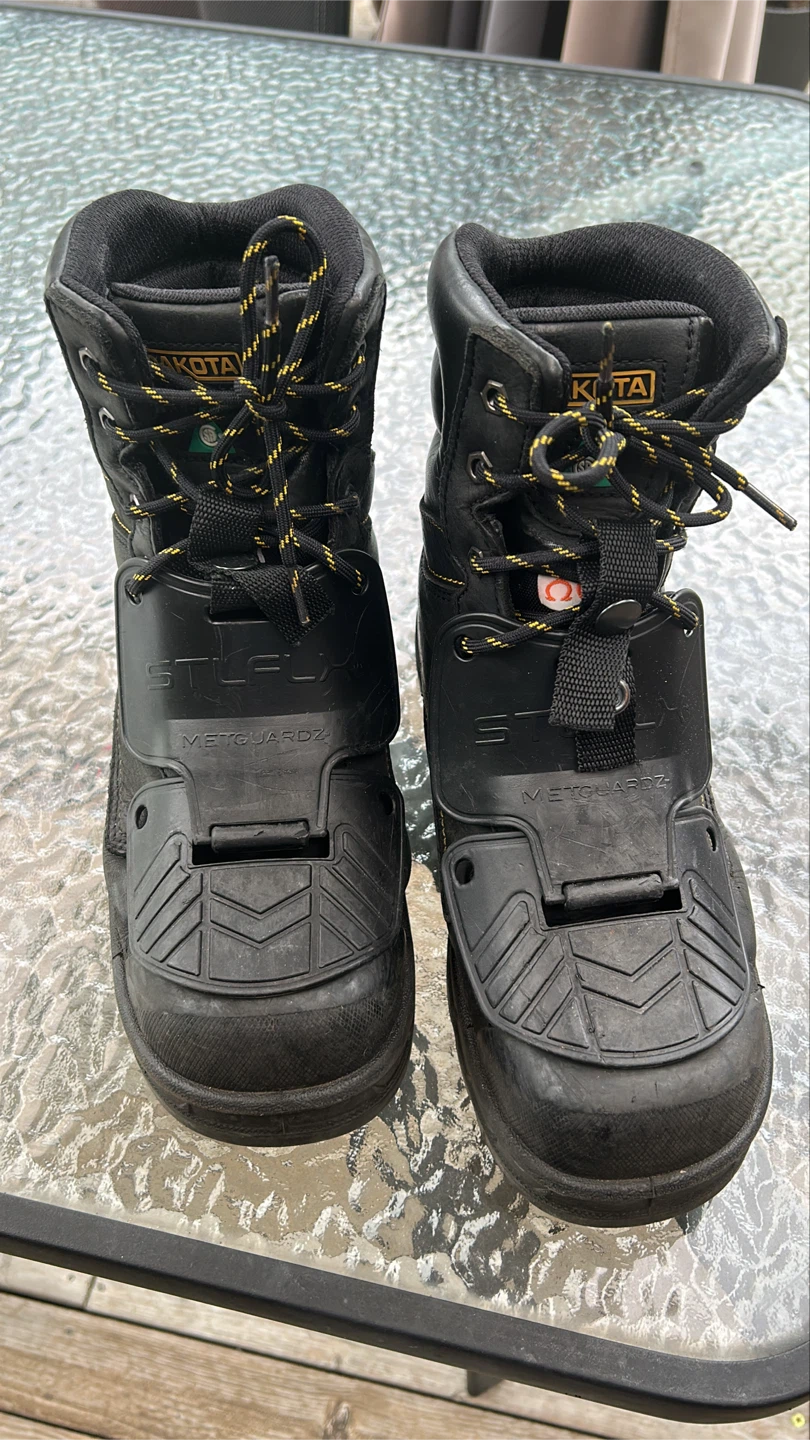 Dakota 877 Work Boots with Metguardz