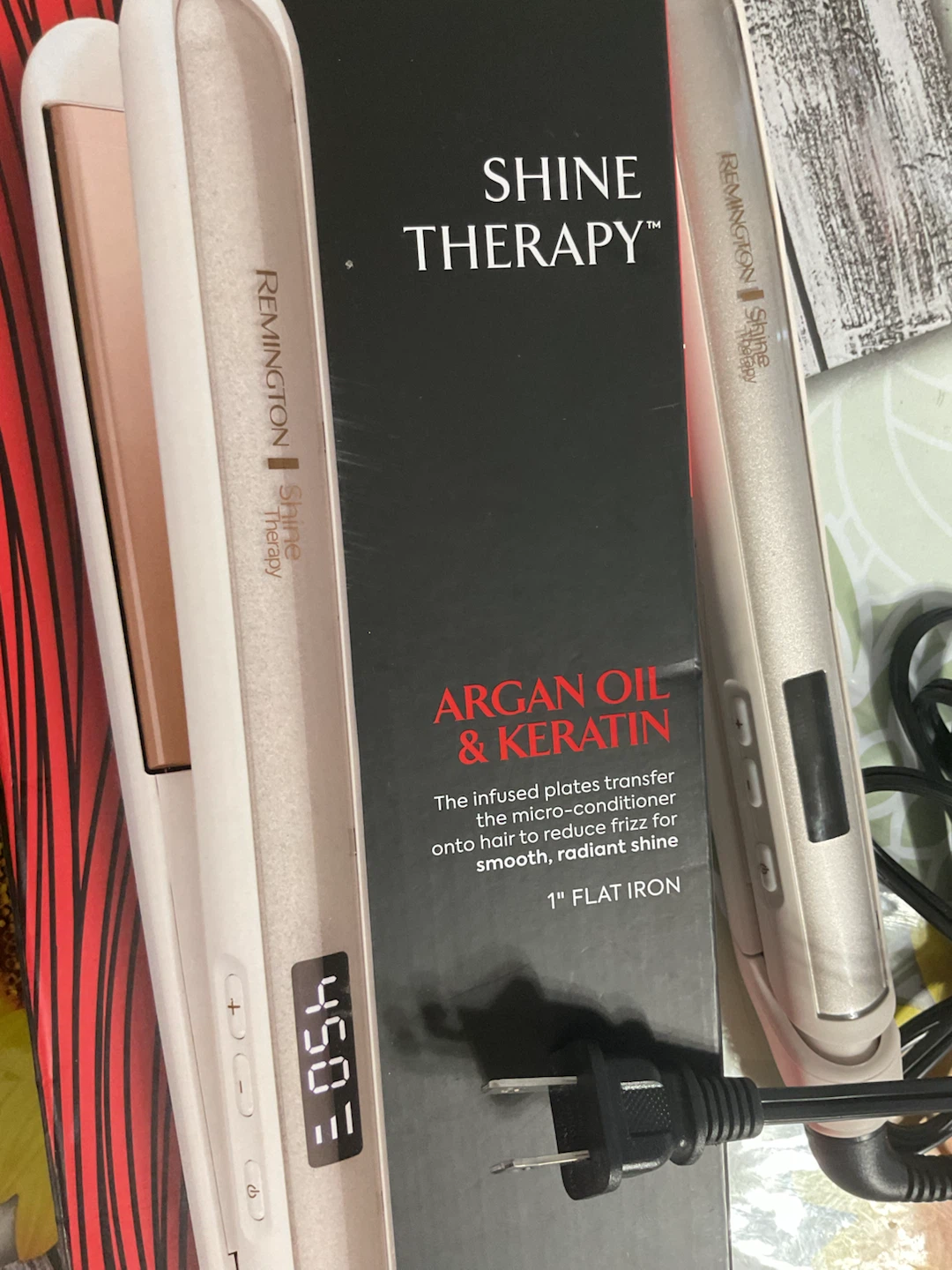 Remington Shine Therapy 1" Flat Iron