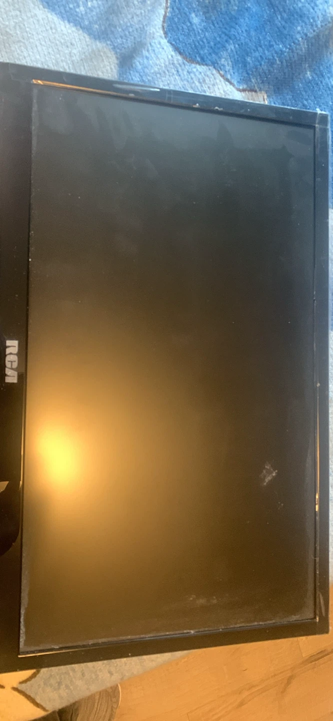 RCA 19-inch LED TV.  NO REMOTE - photo 2