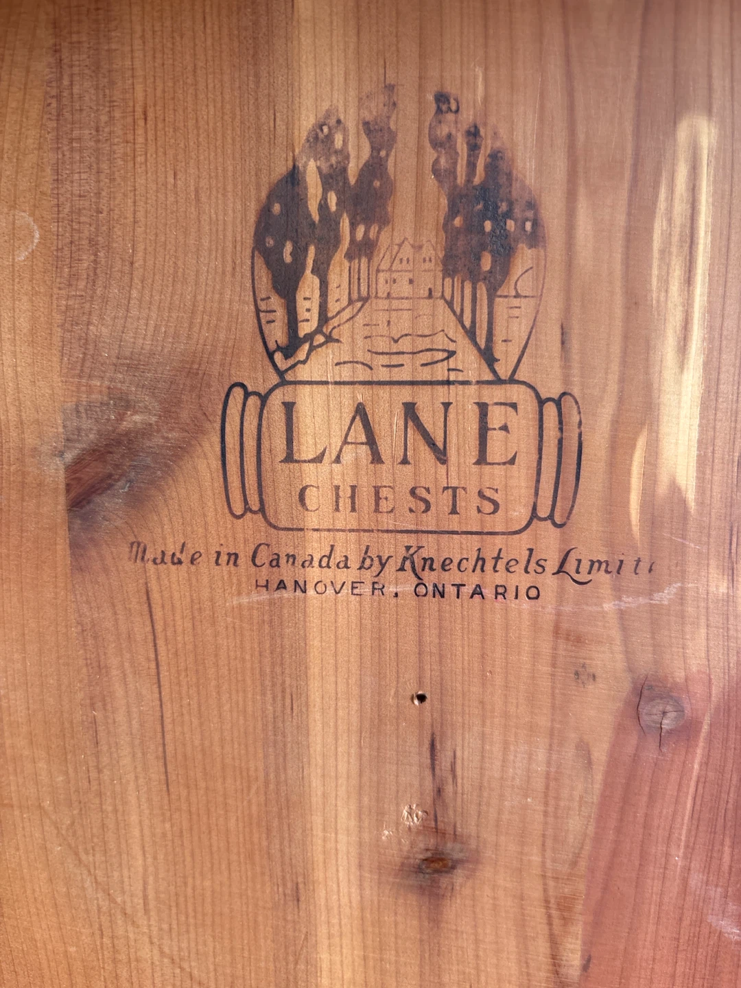 Lane Cedar Chest Make an offer - photo 2
