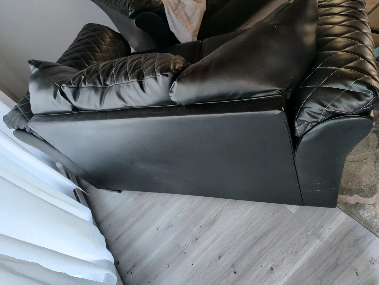 Coach and loveseat - photo 3