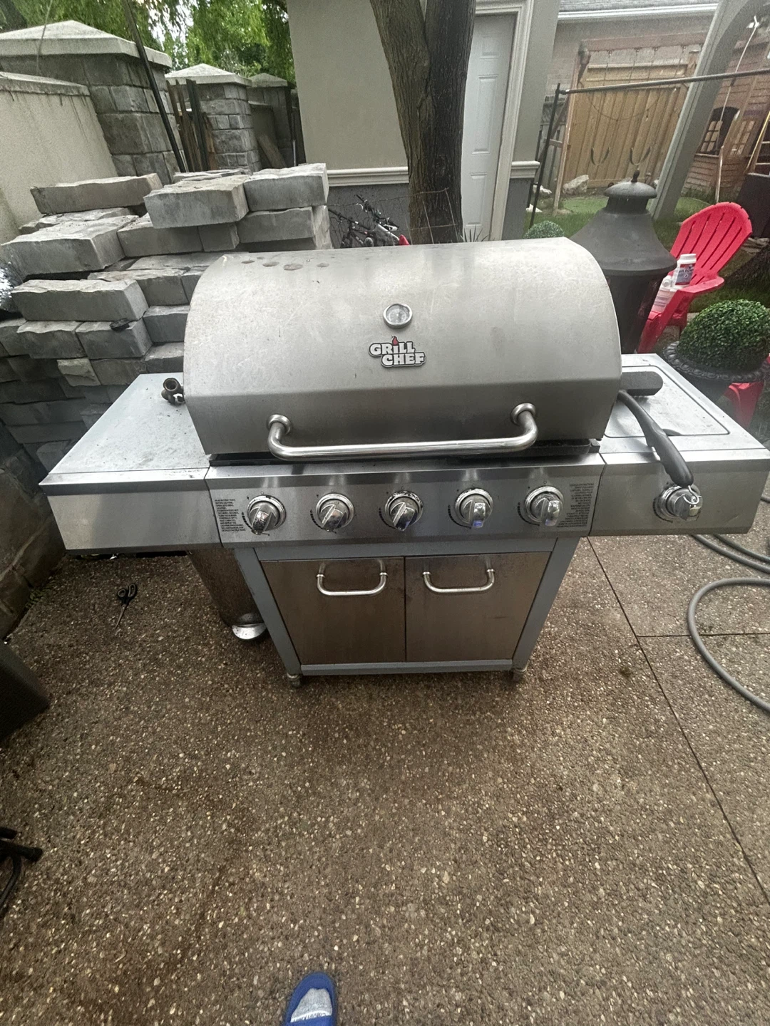 Grill Chef 5-Burner Propane BBQ