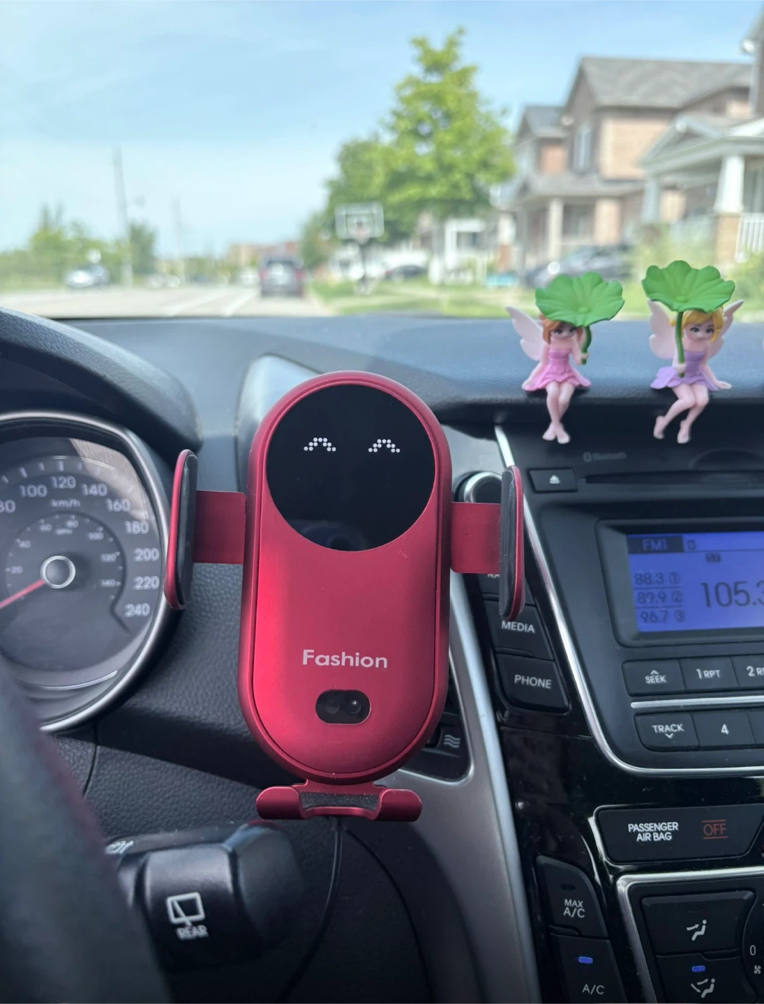 Automatic Wireless Charging Car Phone Holder with Smart Sensor - photo 2