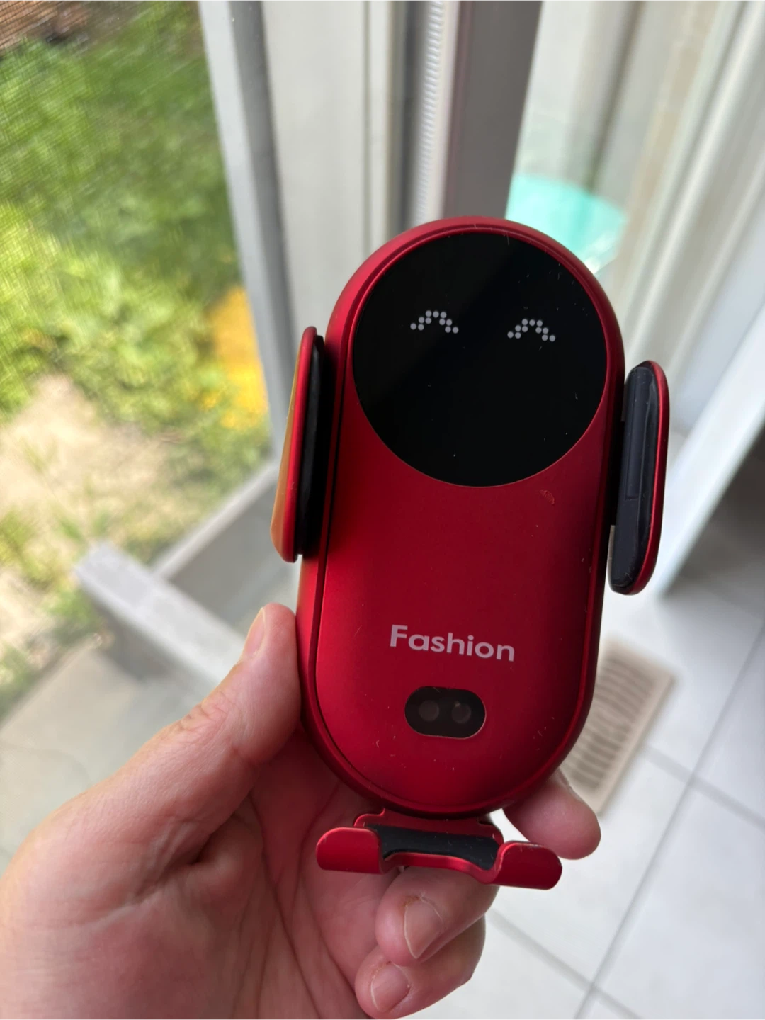 Automatic Wireless Charging Car Phone Holder with Smart Sensor - photo 3