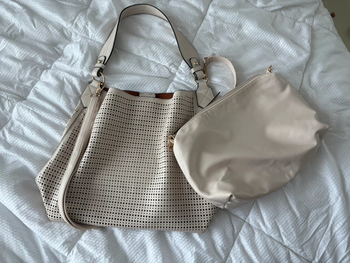 Two piece handbag set in cream colour. - photo 3