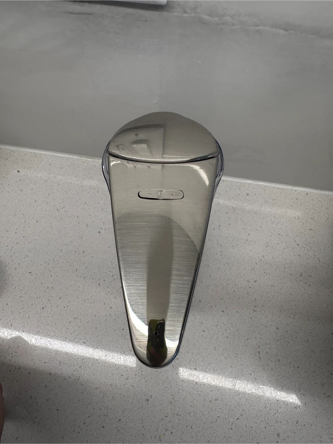 Simplehuman Touch-free 8 oz Sensor Liquid Soap Dispenser - photo 5