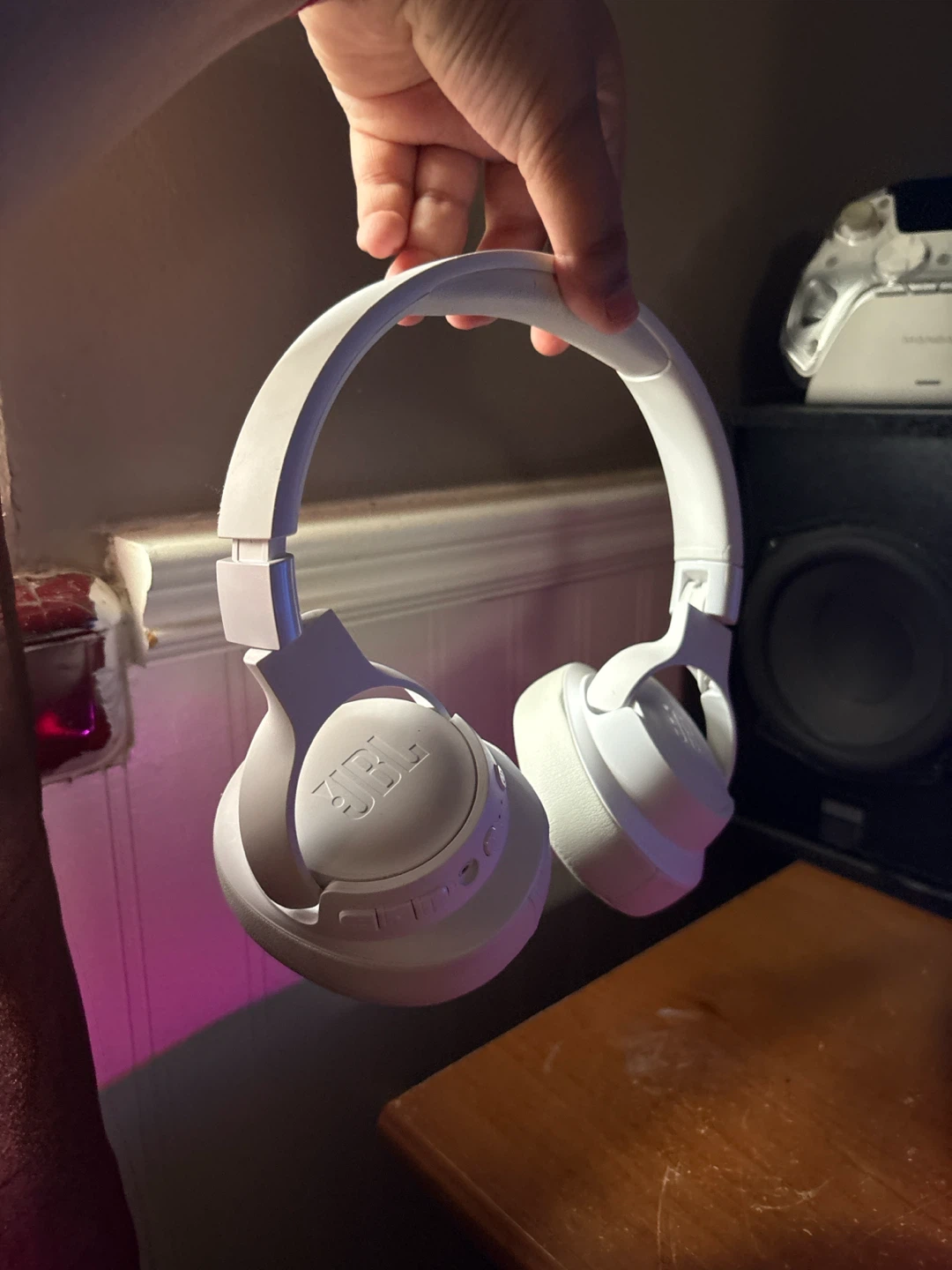 JBL Over-Ear Wireless Headphones - photo 2