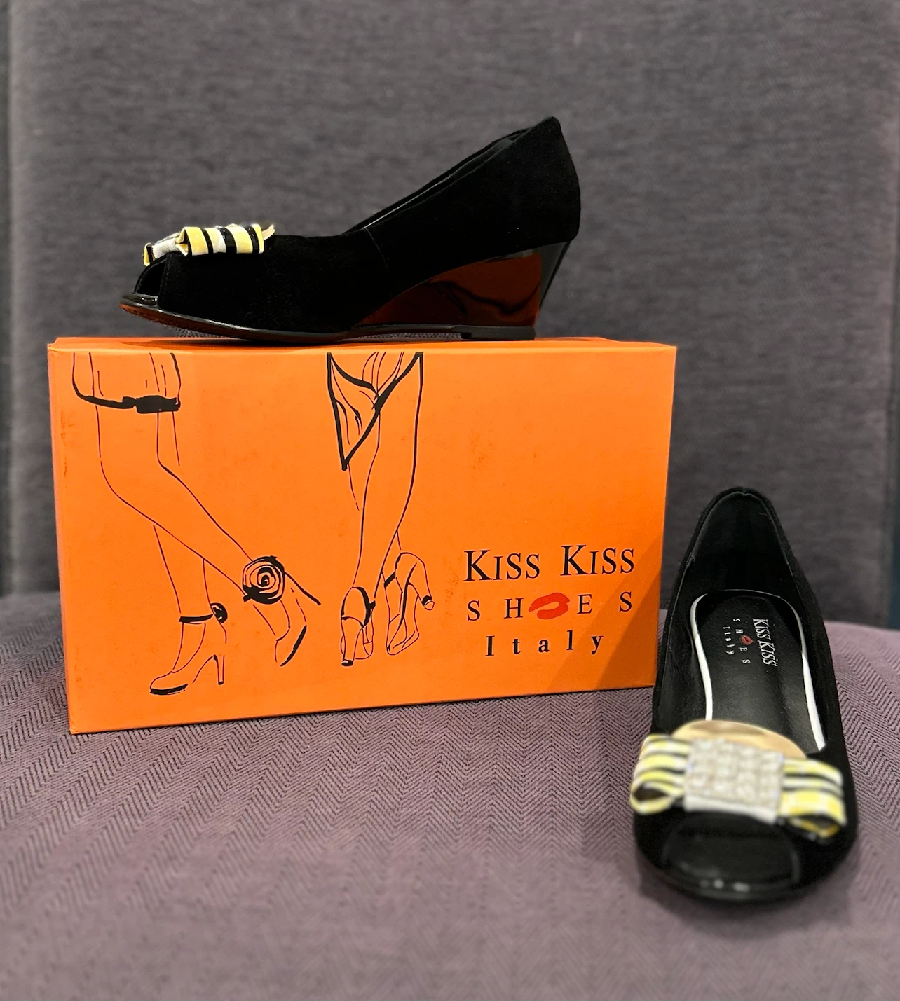 Kiss Kiss dress shoes