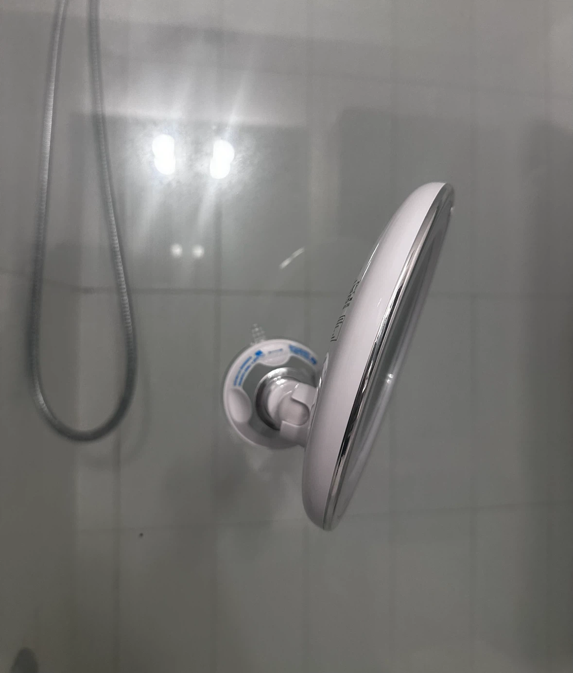 Auxmir LED Lighted Suction Mirror 10X - photo 2