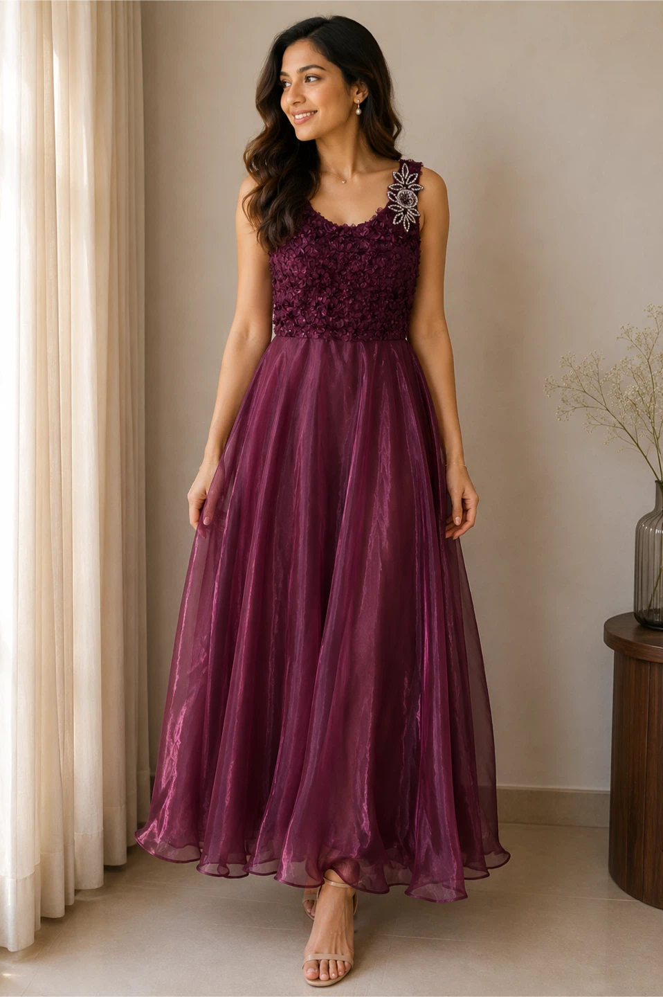 Burgundy floral embellished evening gown - photo 2