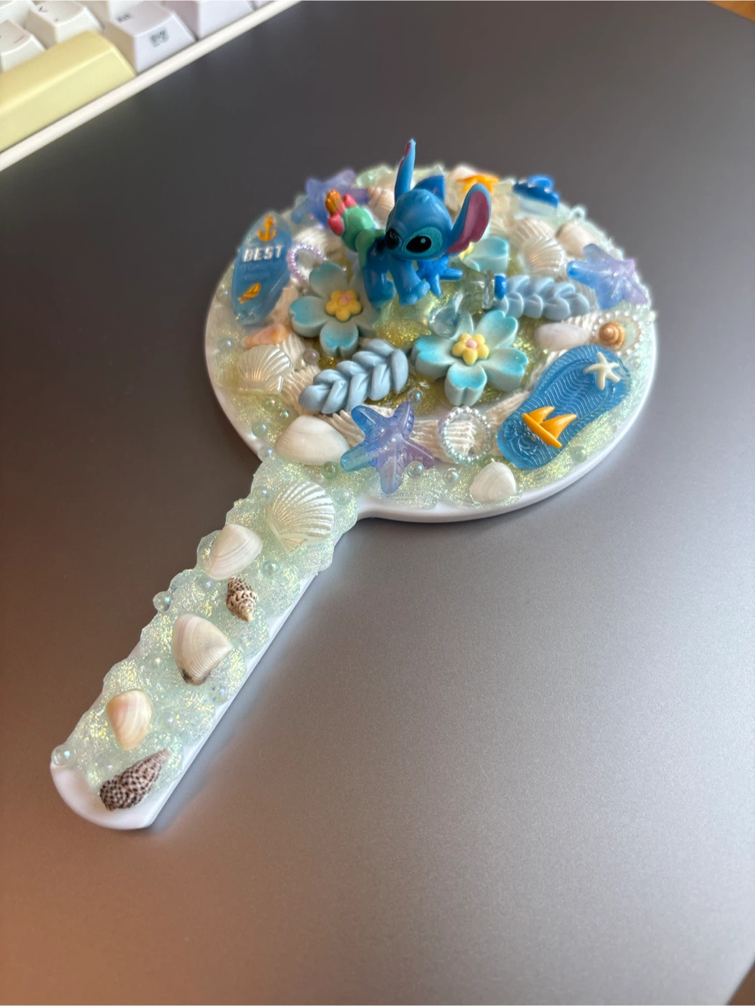 Stitch theme decorative handheld mirror - photo 2