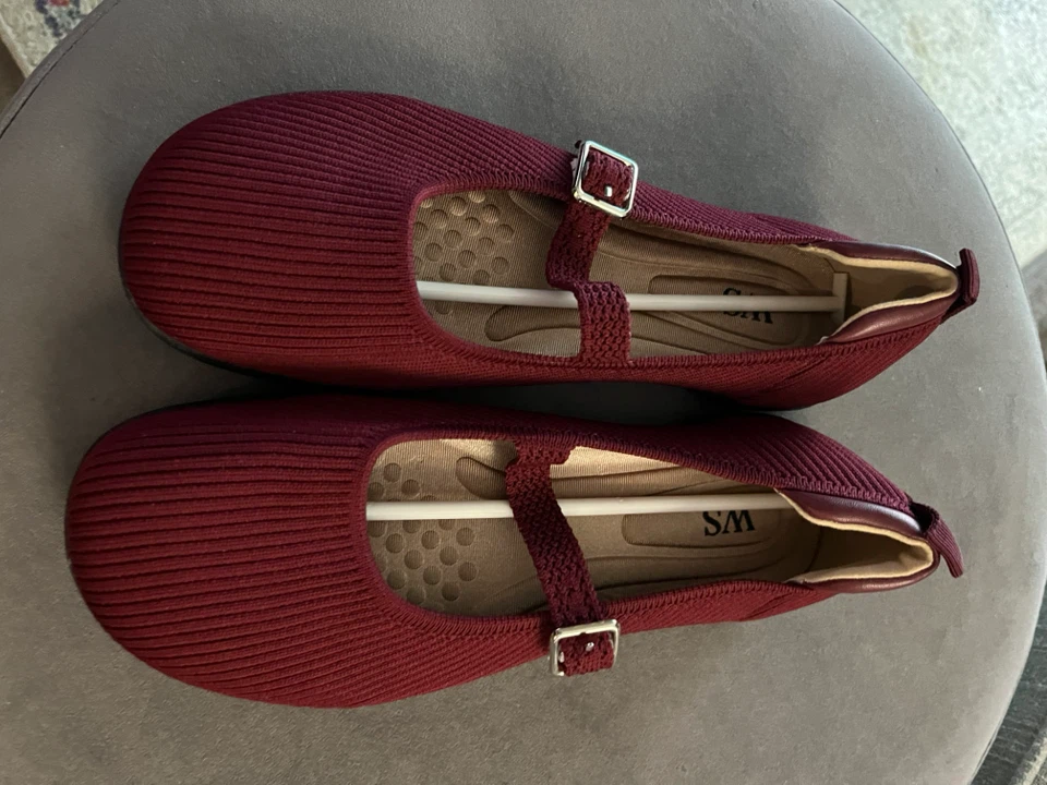 Steve Madden Burgundy Mary Jane Flats