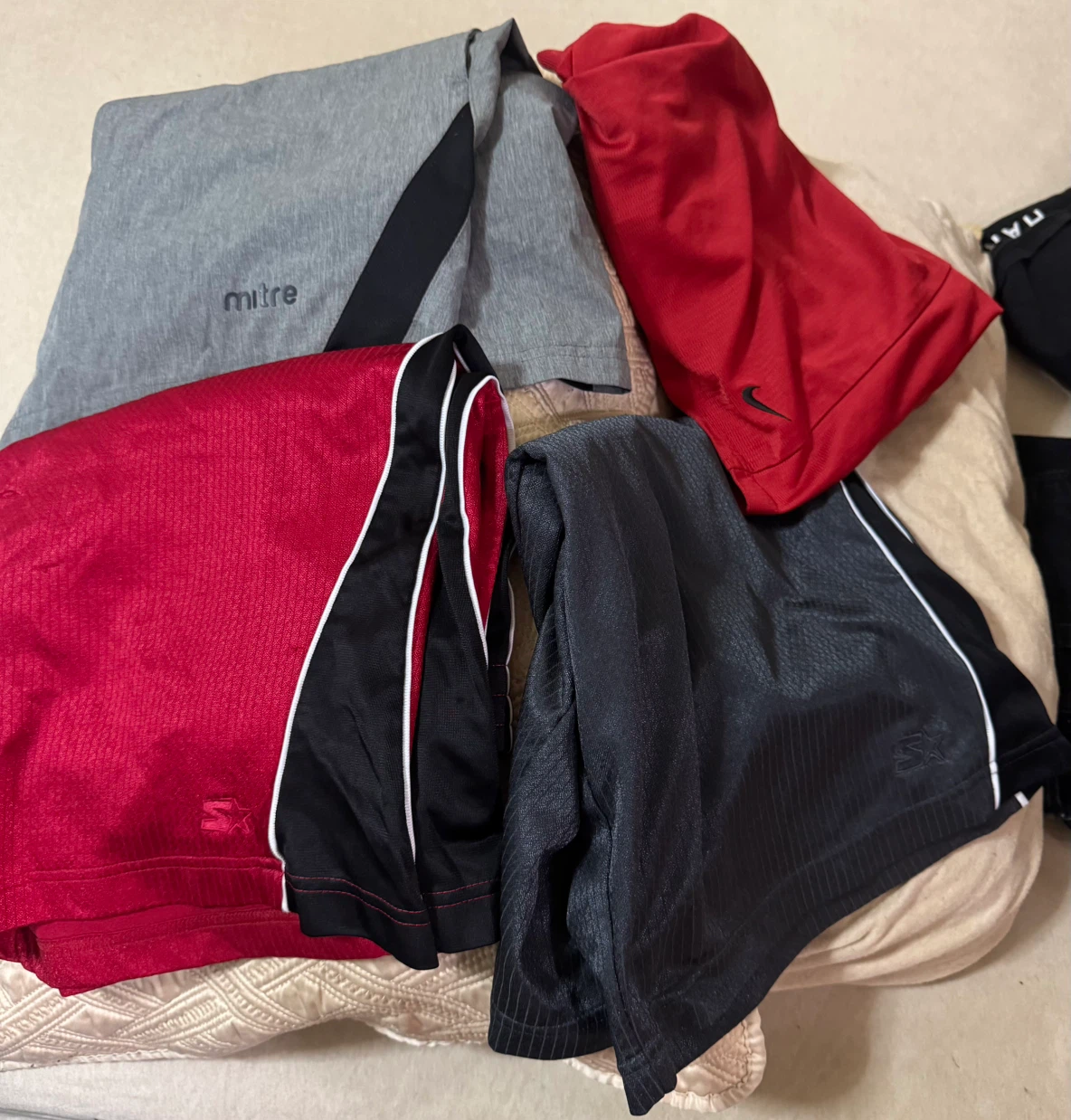4 Vintage Shorts