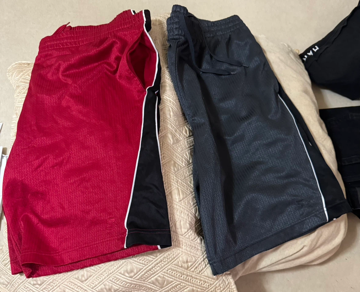4 Vintage Shorts - photo 2