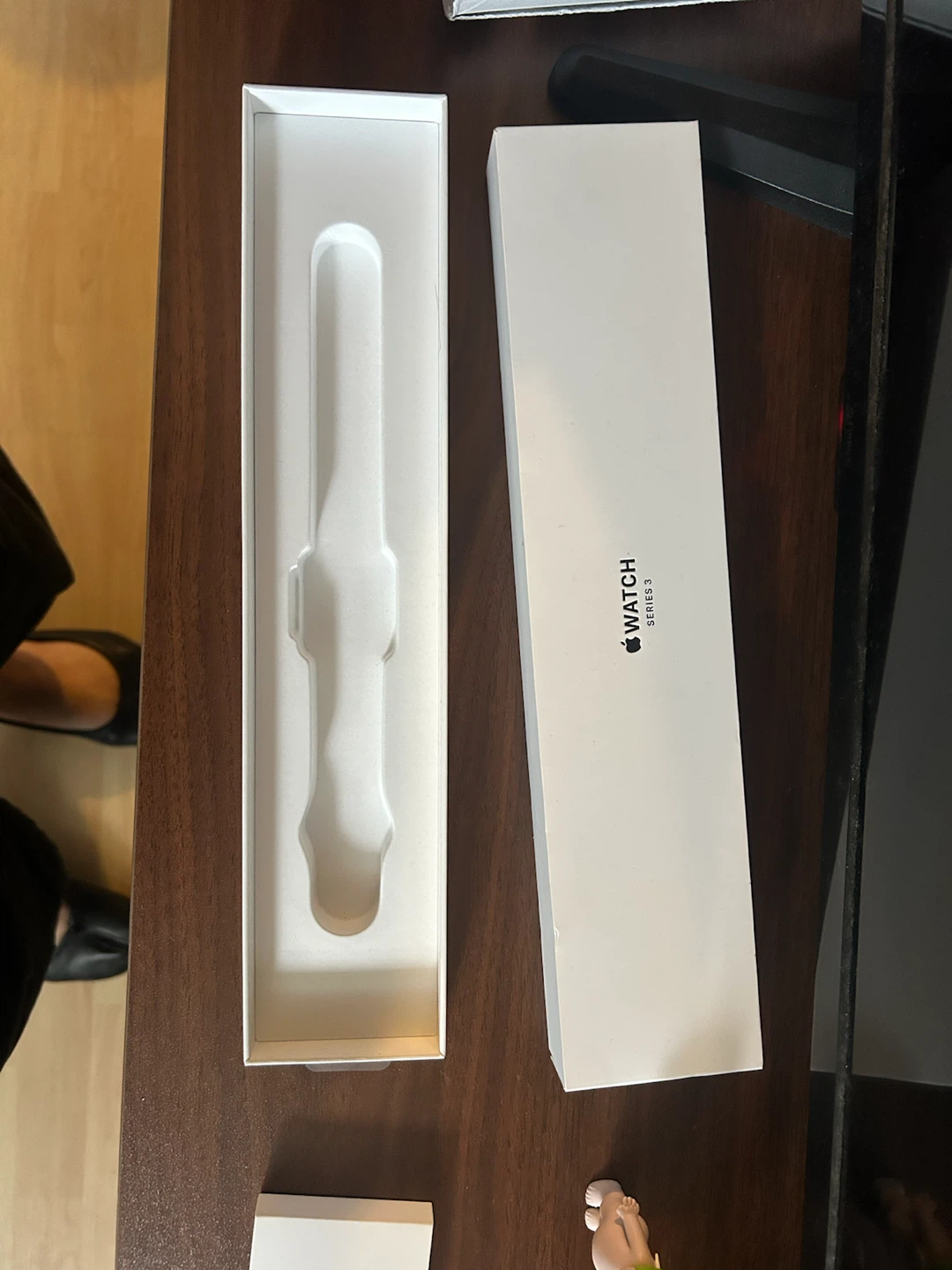 Apple Watch Series 3 38mm Space Gray - photo 3